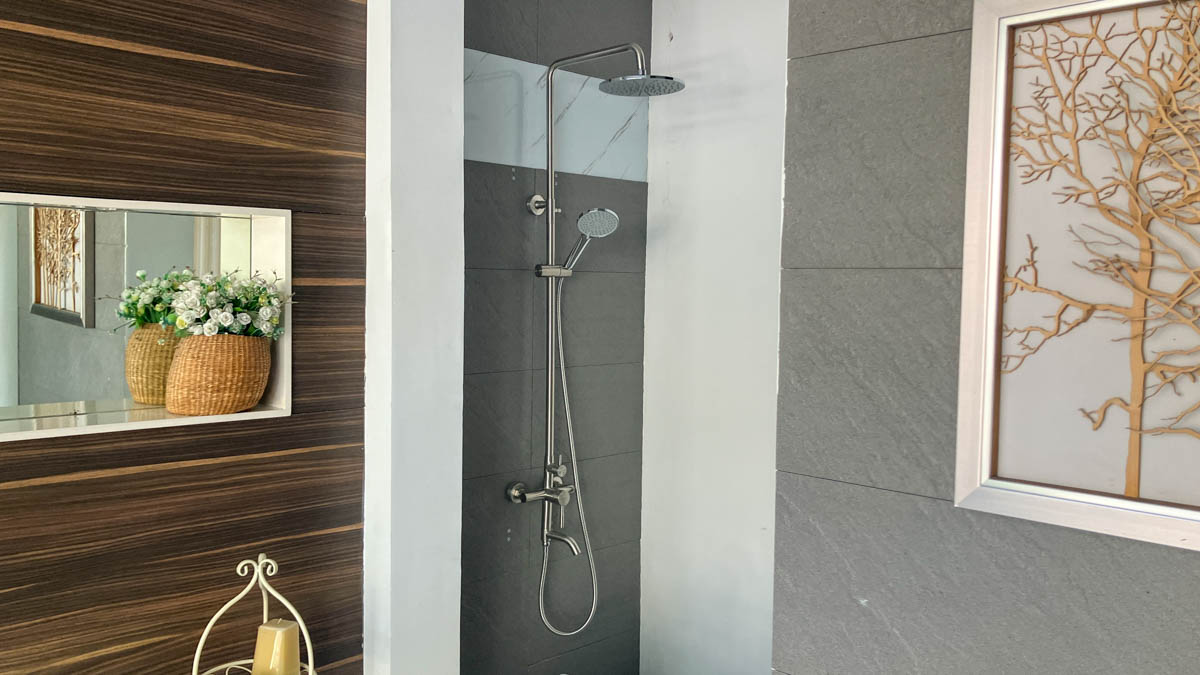 Bộ sen tắm cây nóng lạnh Caesar S1028S
