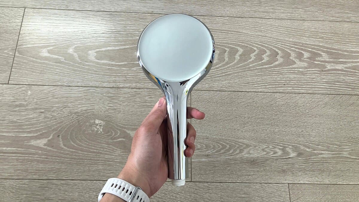 Sen cây tắm đứng ổn nhiệt Caesar S658C
