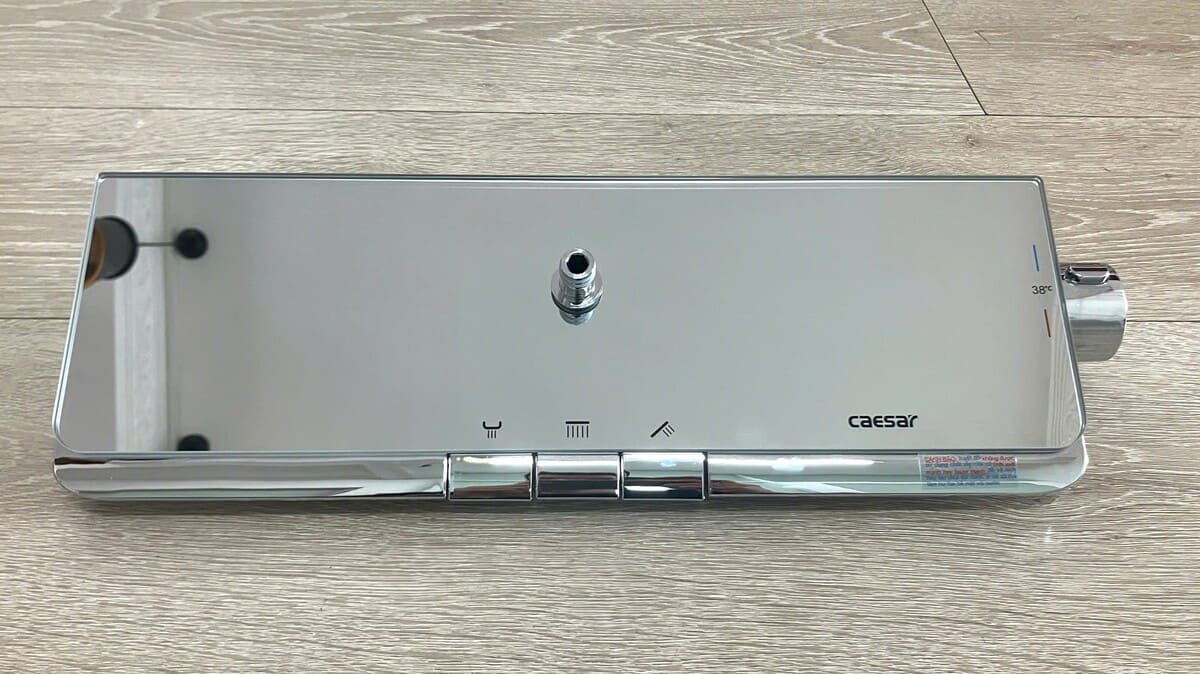 Sen cây tắm đứng ổn nhiệt Caesar S658C