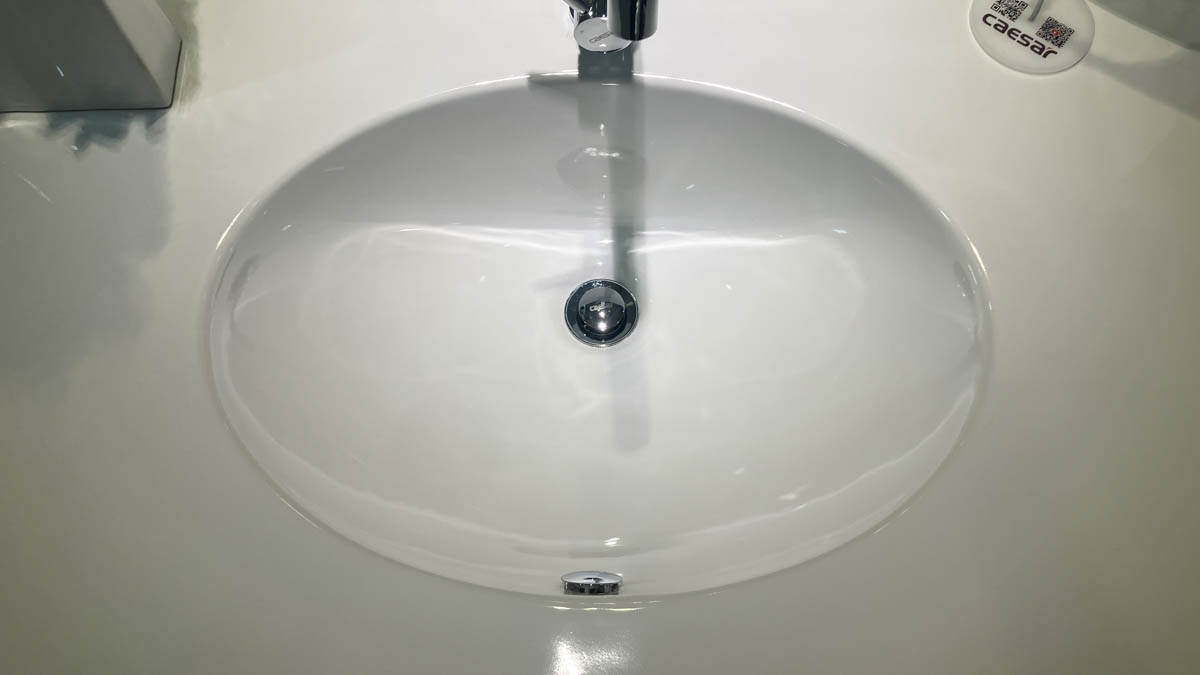 Bộ tủ lavabo Caesar LF5028+EH15028AW7V