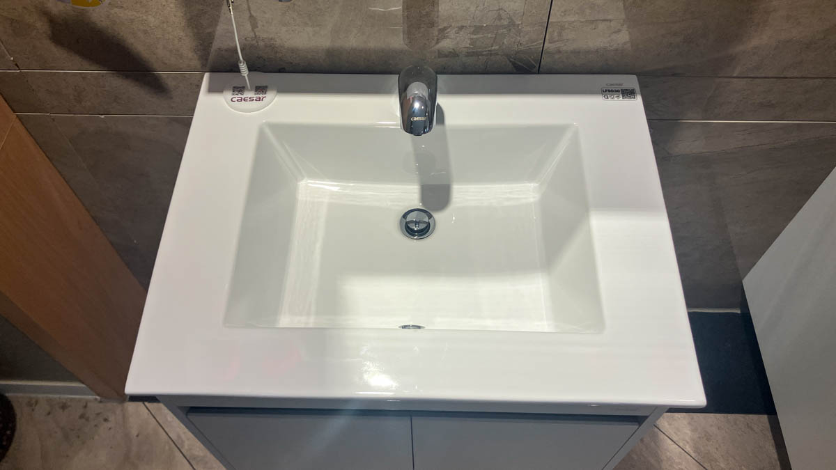 Bộ tủ lavabo Caesar LF5030+EH15030AV