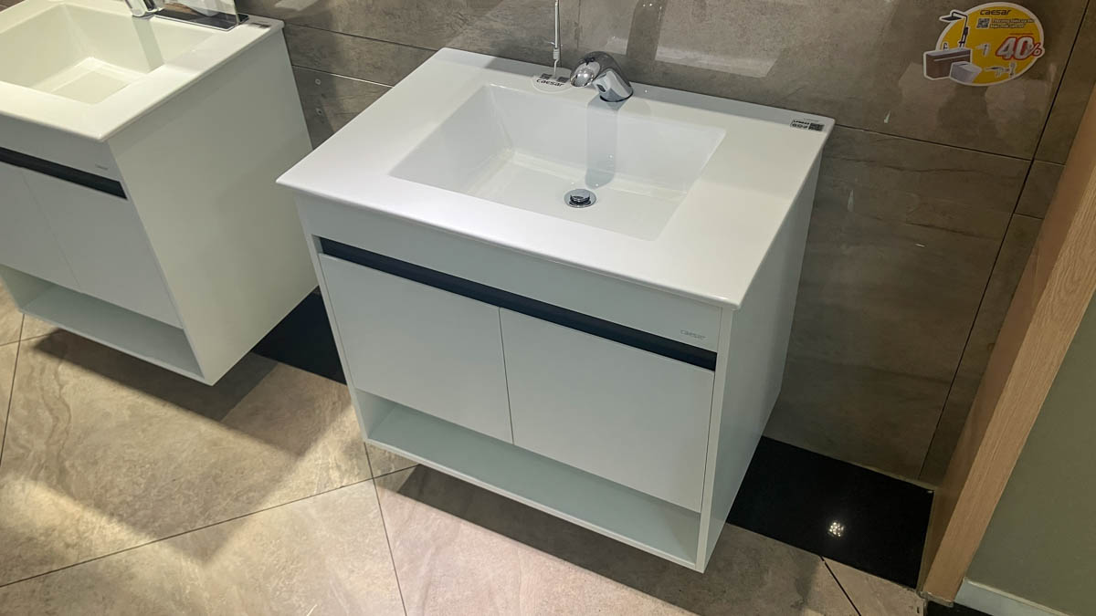 Bộ tủ lavabo Caesar LF5032+EH15032AV
