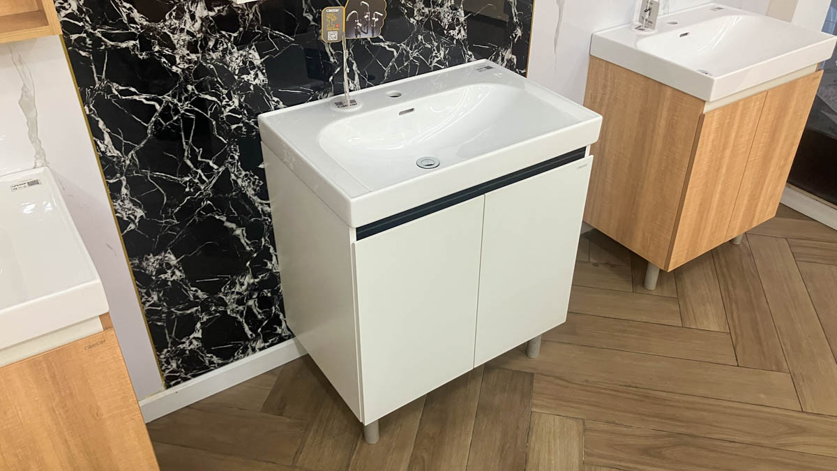 Bộ tủ lavabo Caesar LF5357+EH15357CRV