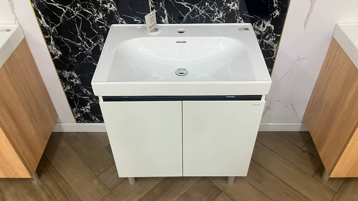Bộ tủ lavabo Caesar LF5357+EH15357CRV