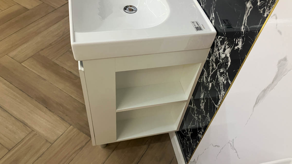 Bộ tủ lavabo Caesar LF5357+EH15357CRV