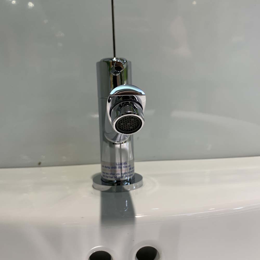 Vòi chậu lavabo lạnh Caesar B040C