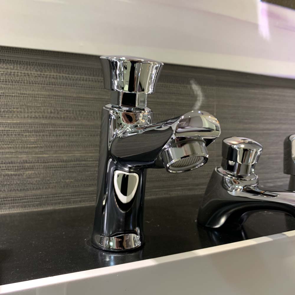 Vòi chậu lavabo lạnh Caesar B054CU