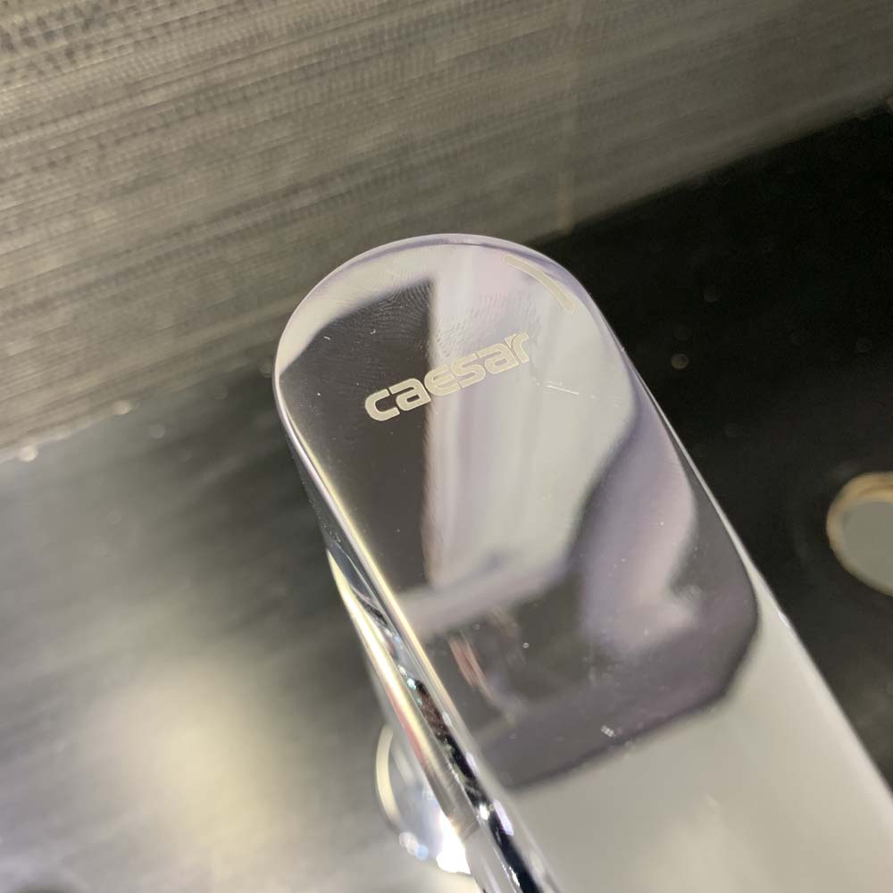 Vòi chậu lavabo lạnh Caesar B060C