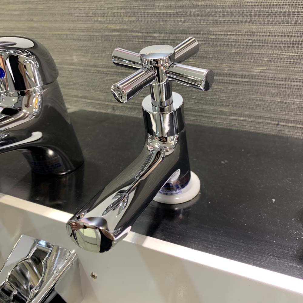 Vòi chậu lavabo lạnh Caesar B065C