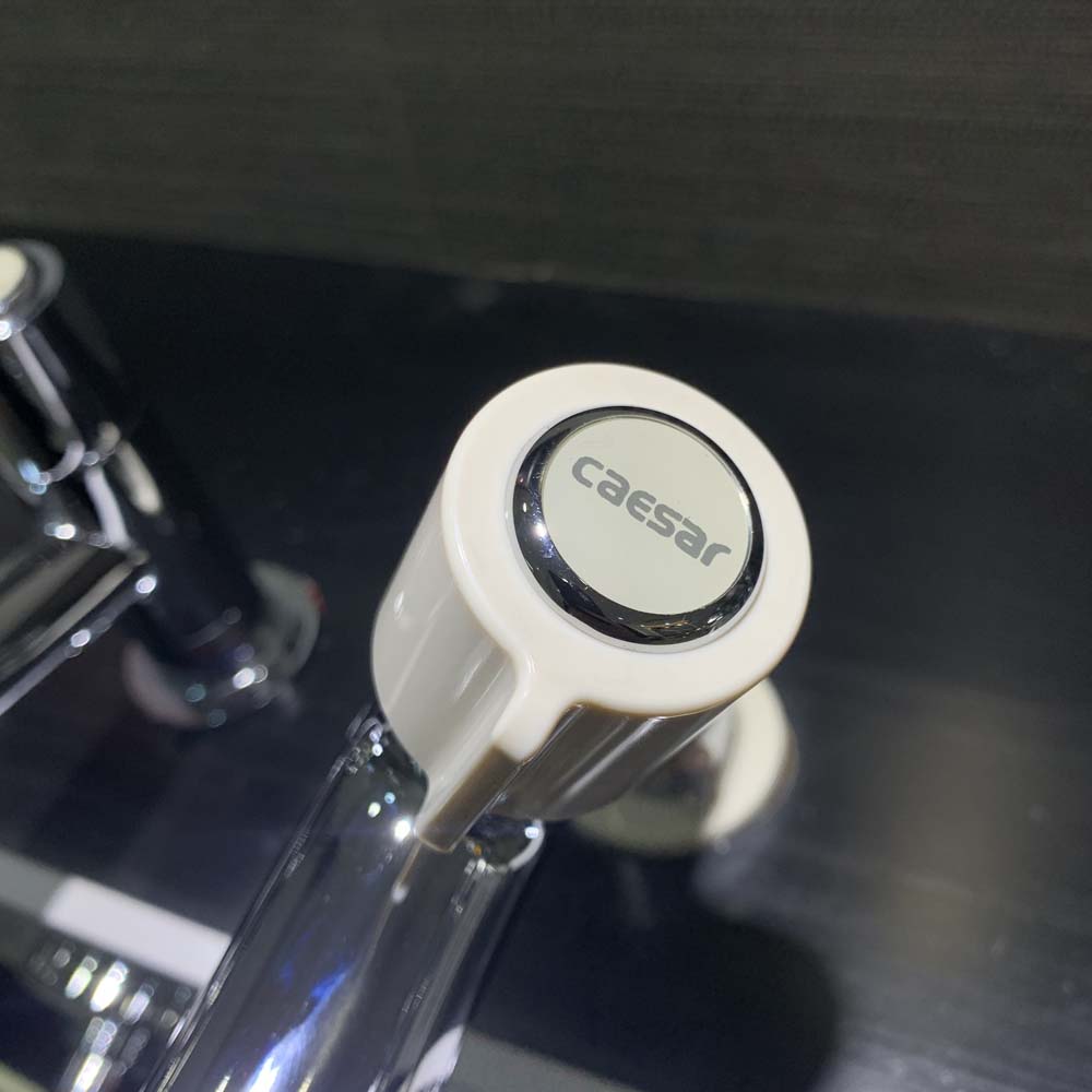 Vòi chậu lavabo lạnh Caesar B075C