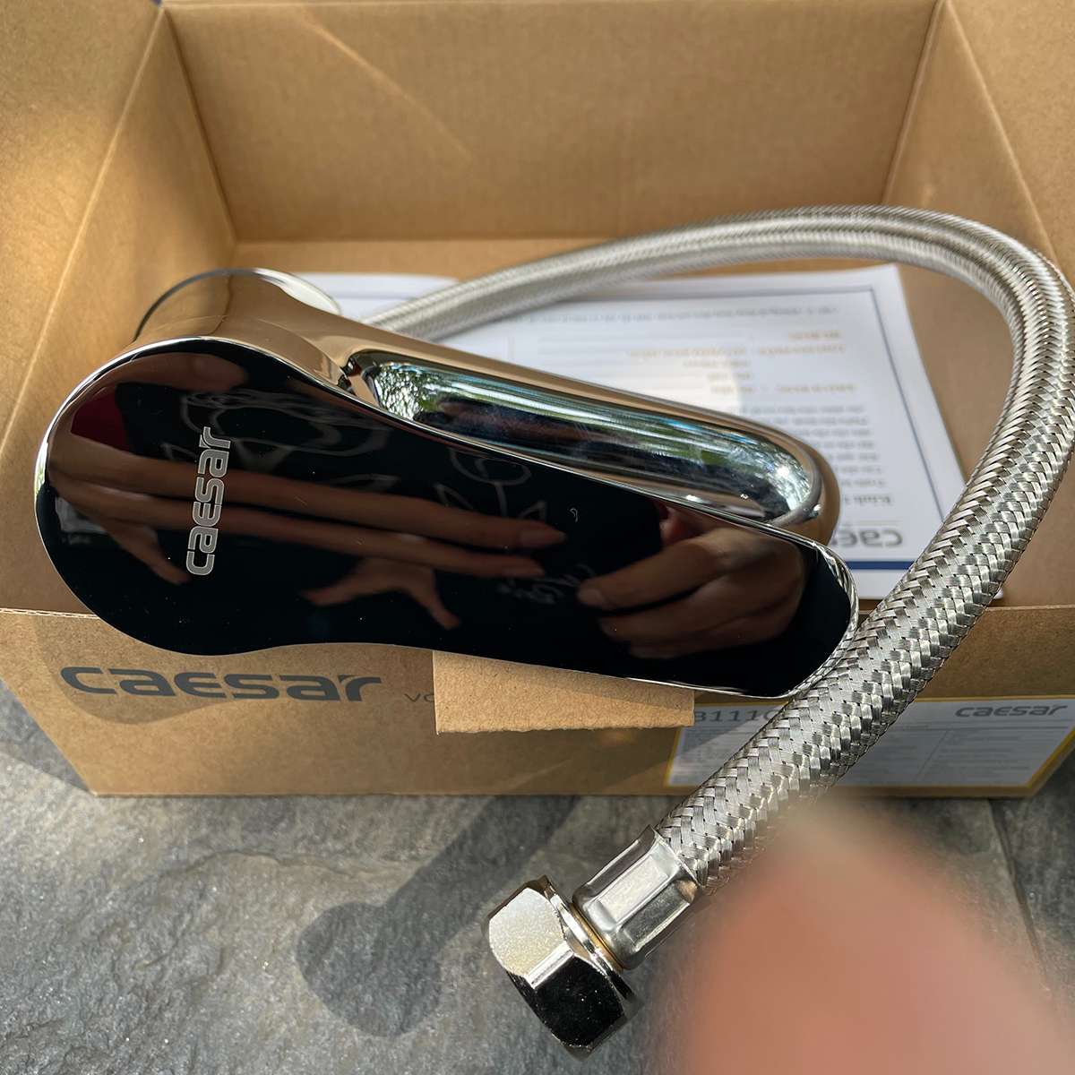 Vòi chậu lavabo lạnh Caesar B109C