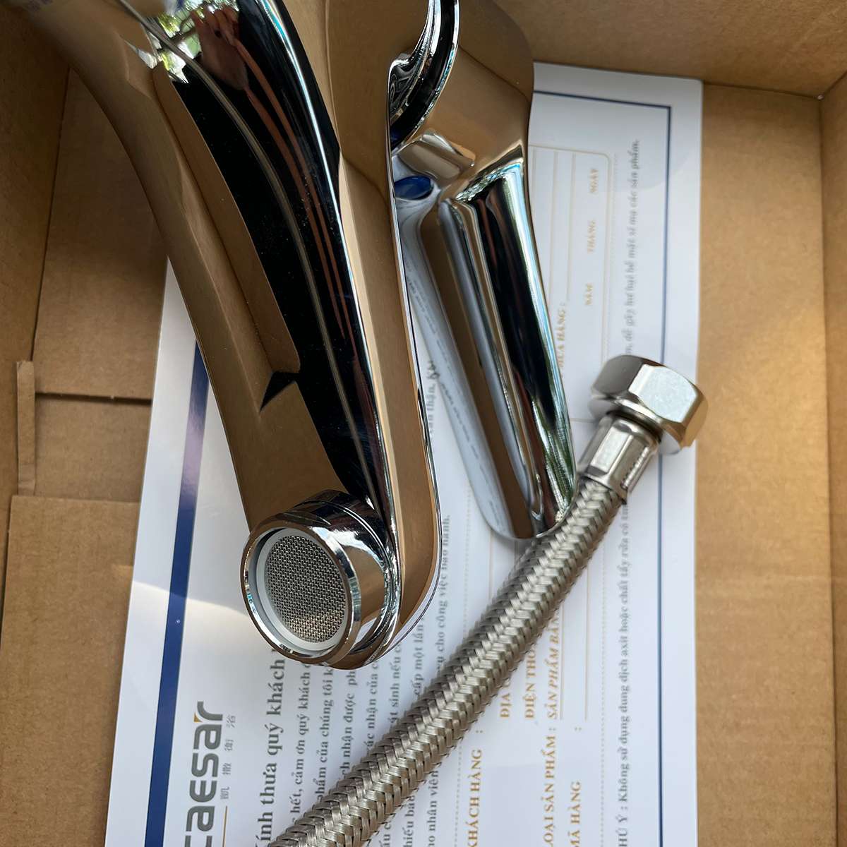 Vòi chậu lavabo lạnh Caesar B109C