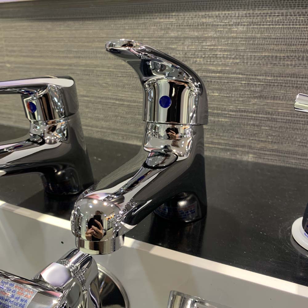 Vòi chậu lavabo lạnh Caesar B109CP