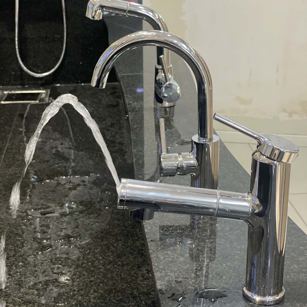 Vòi chậu lavabo nóng lạnh dây rút Caesar B196C