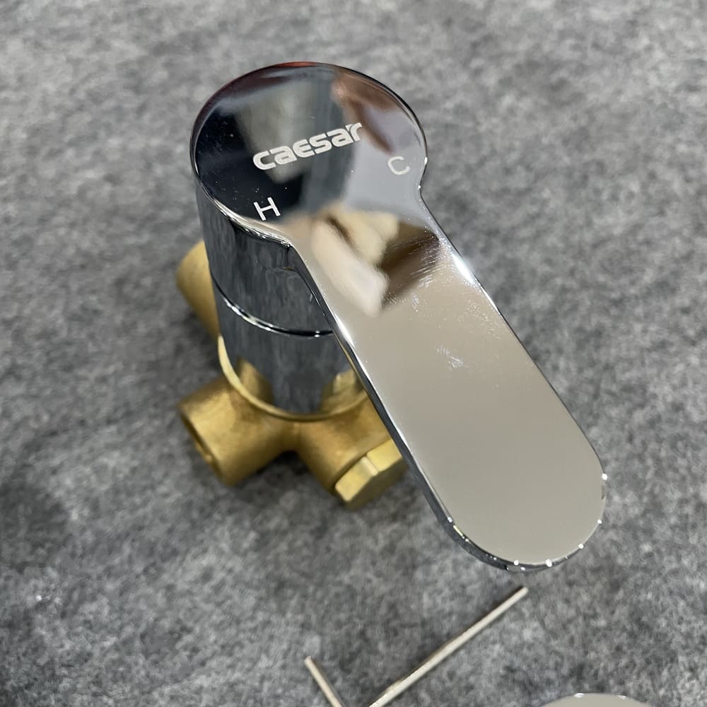 Vòi lavabo nóng lạnh âm tường Caesar B308C