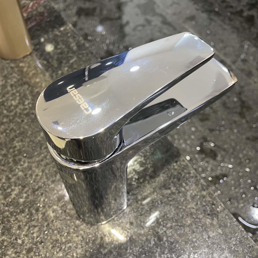 Vòi chậu lavabo nóng lạnh Caesar B390CU / CBU / CGU / CRU / CWU