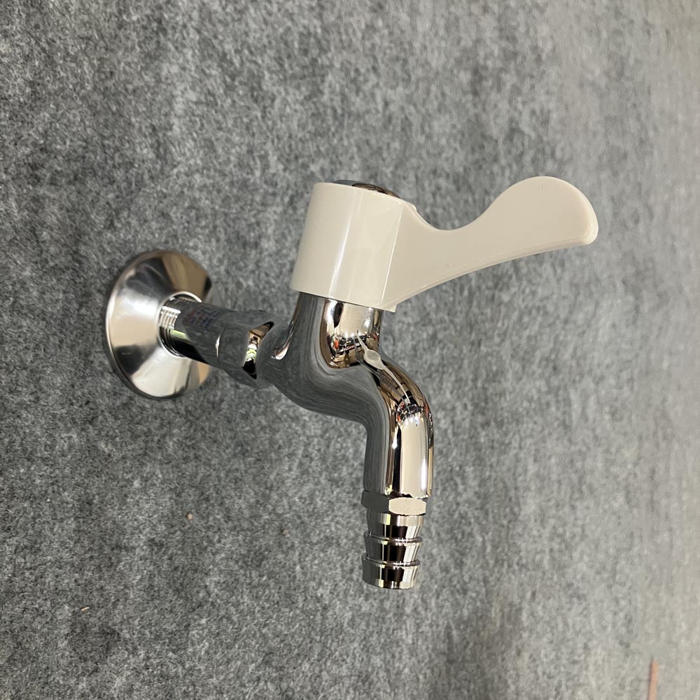 Vòi nước lạnh gắn tường Caesar WP027C