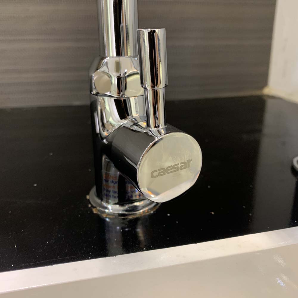 Vòi bếp lạnh thân mềm Caesar K025C