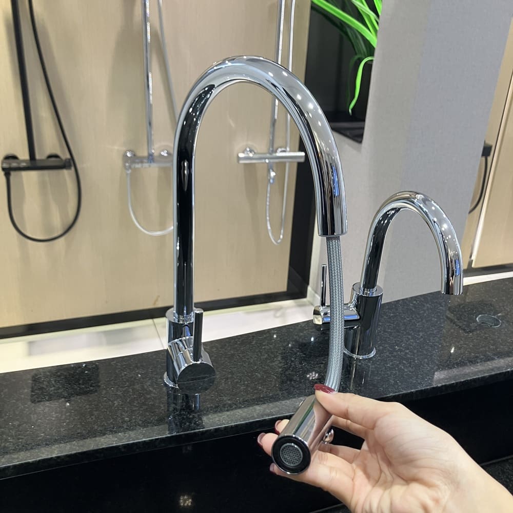 Vòi bếp dây rút lạnh Caesar K079C