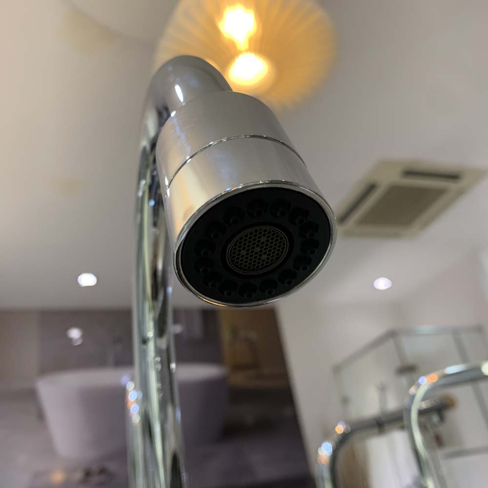 Vòi bếp nóng lạnh Caesar K325C 3 chế độ xả