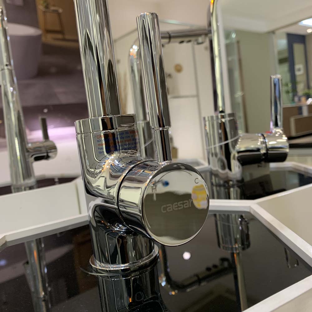 Vòi bếp nóng lạnh Caesar K325C 3 chế độ xả