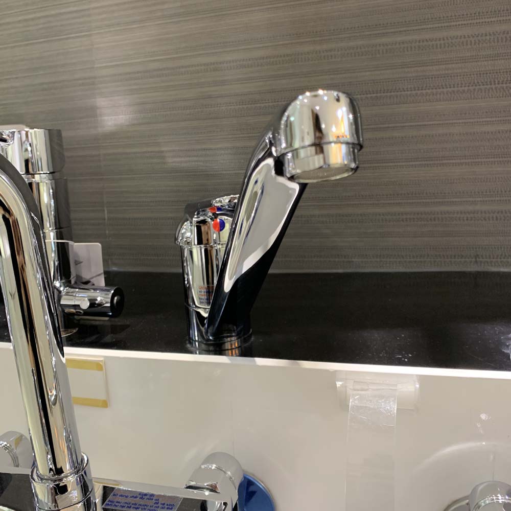 Vòi bếp nóng lạnh Caesar K511C