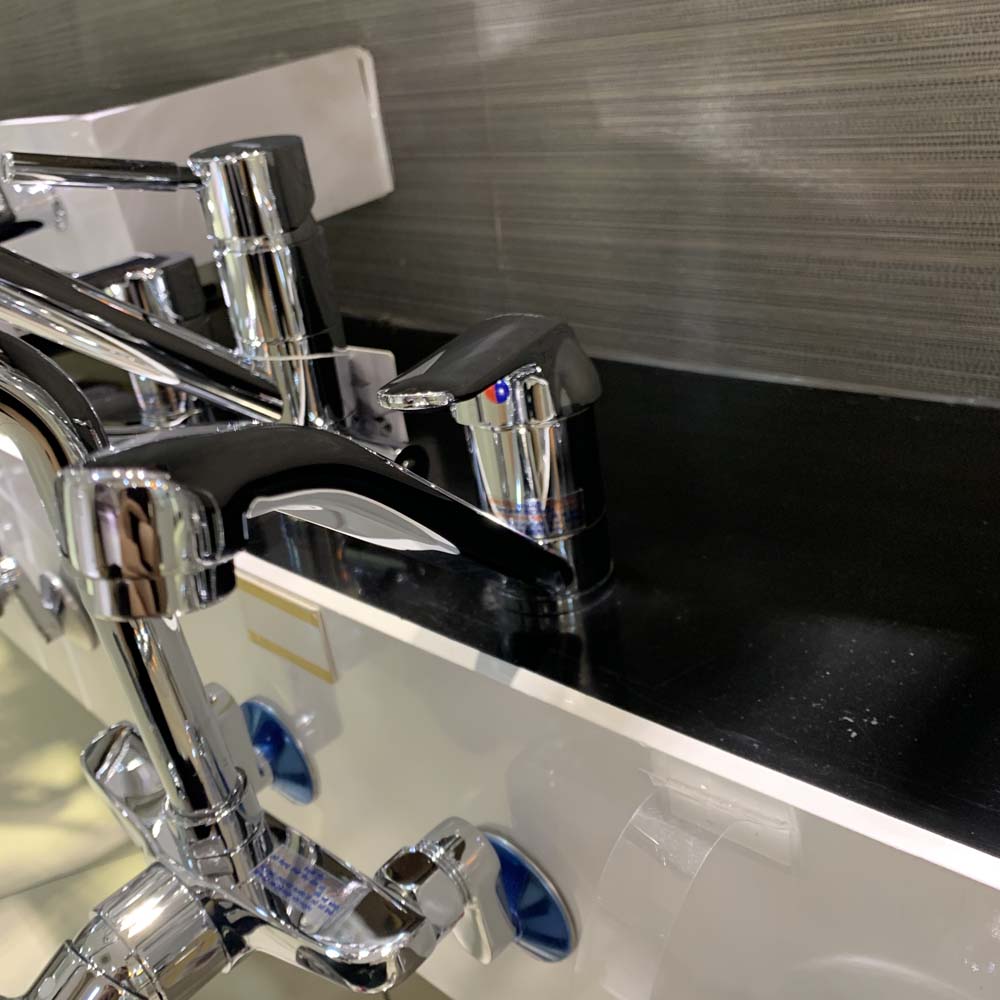 Vòi bếp nóng lạnh Caesar K511C