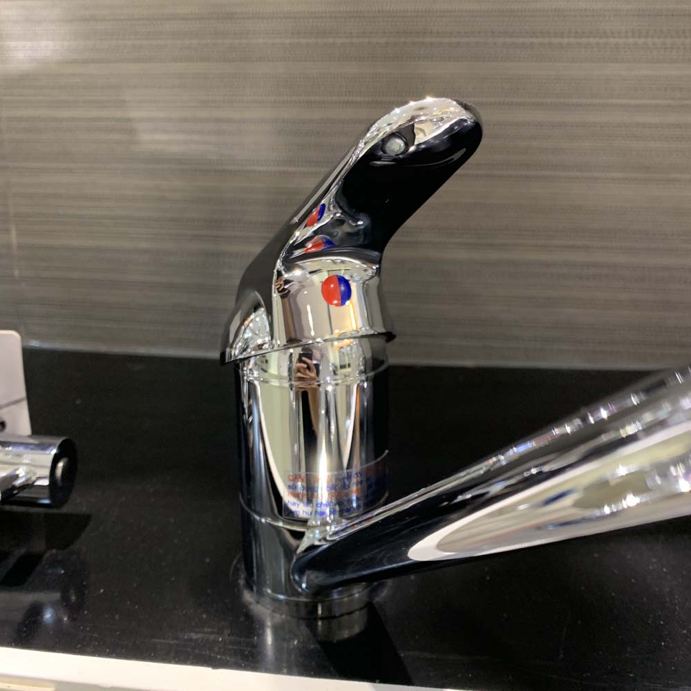 Vòi bếp nóng lạnh Caesar K511C