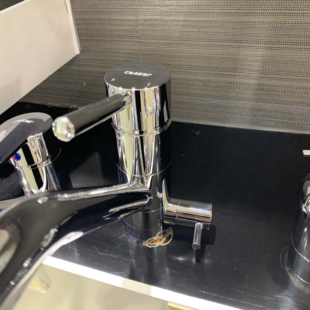 Vòi bếp nóng lạnh Caesar K745C