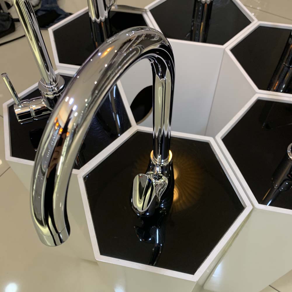 Vòi bếp nóng lạnh Caesar K815C