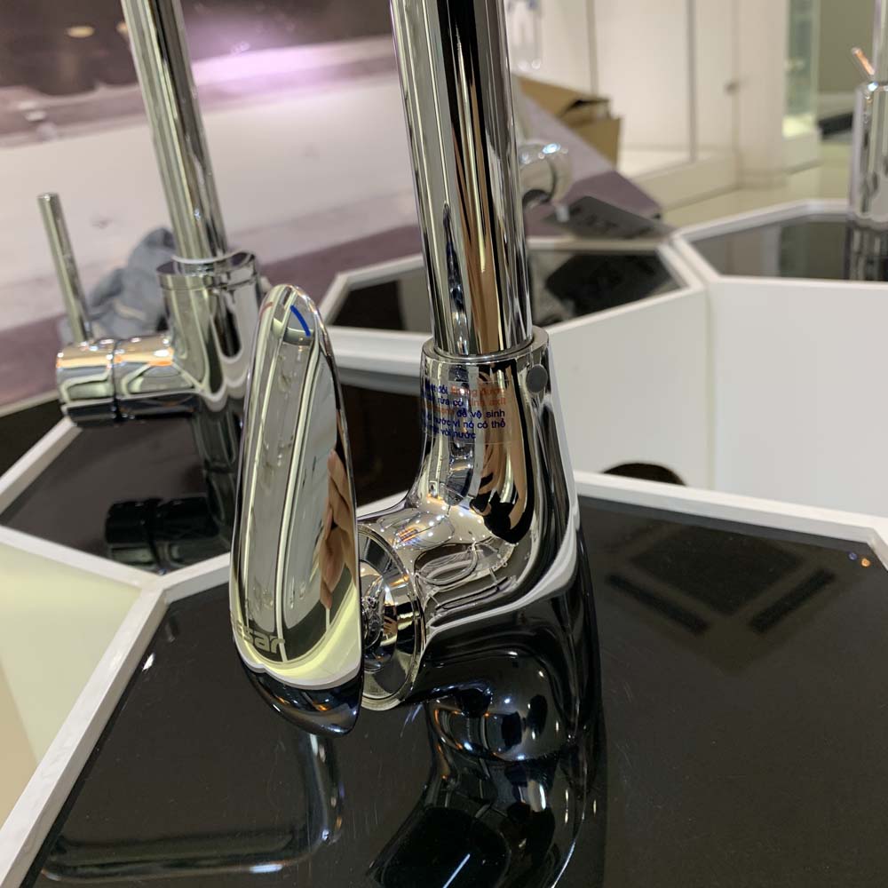 Vòi bếp nóng lạnh Caesar K815C