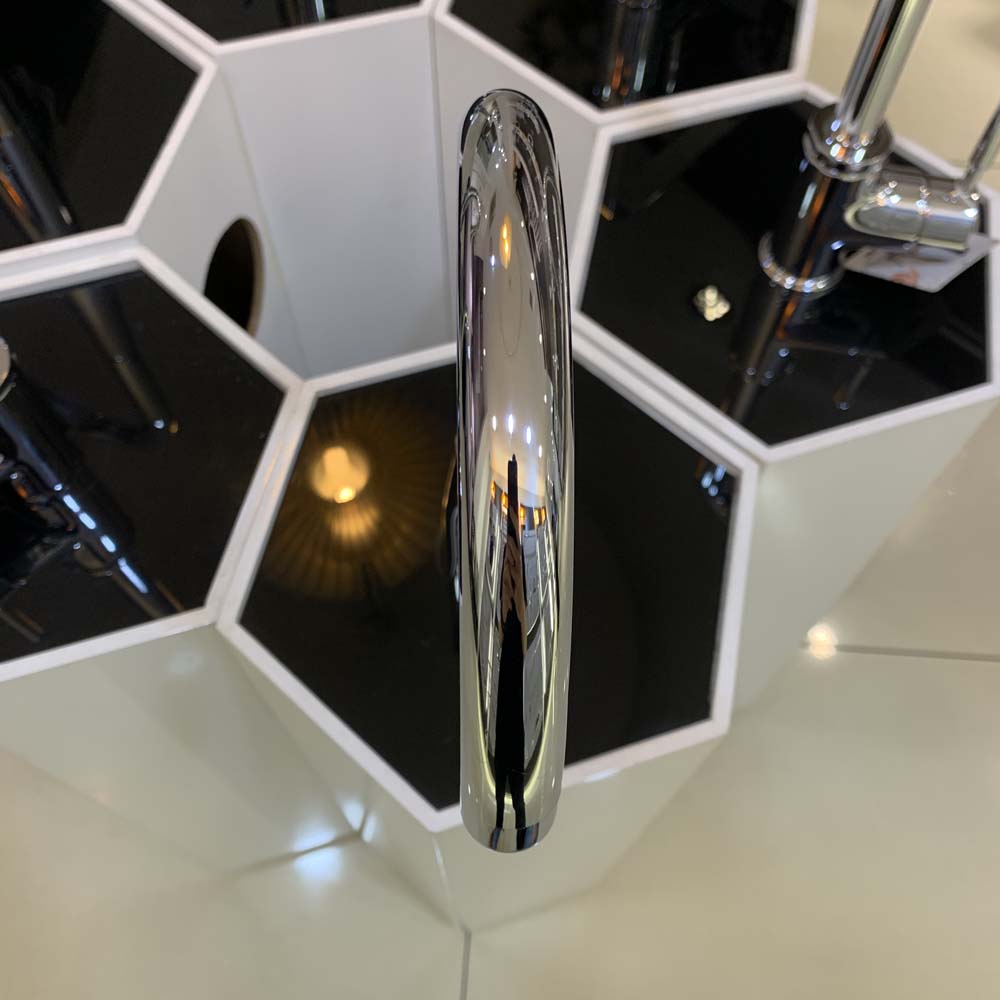 Vòi bếp nóng lạnh Caesar K815C