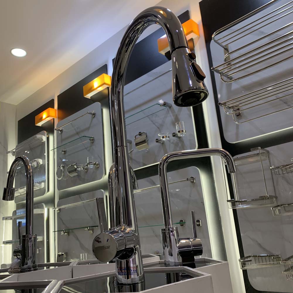 Vòi bếp dây rút nóng lạnh Caesar K905C