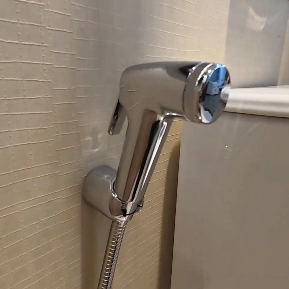 Vòi xịt vệ sinh Caesar BS304CW