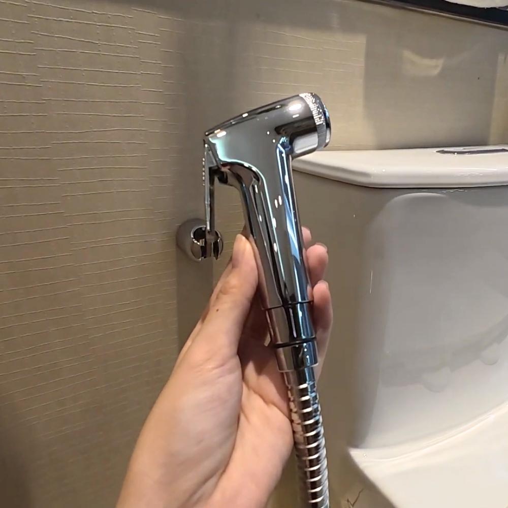 Vòi xịt vệ sinh Caesar BS304CW