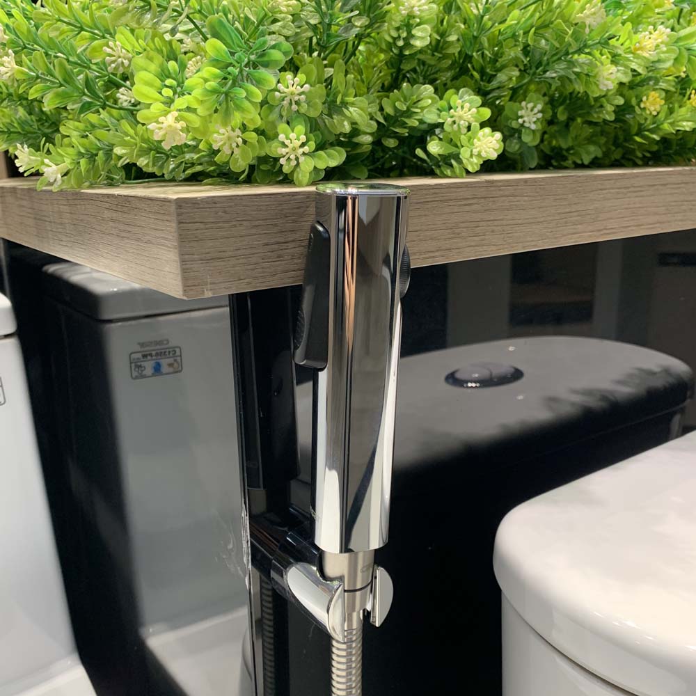 Vòi xịt vệ sinh Caesar BS308CW