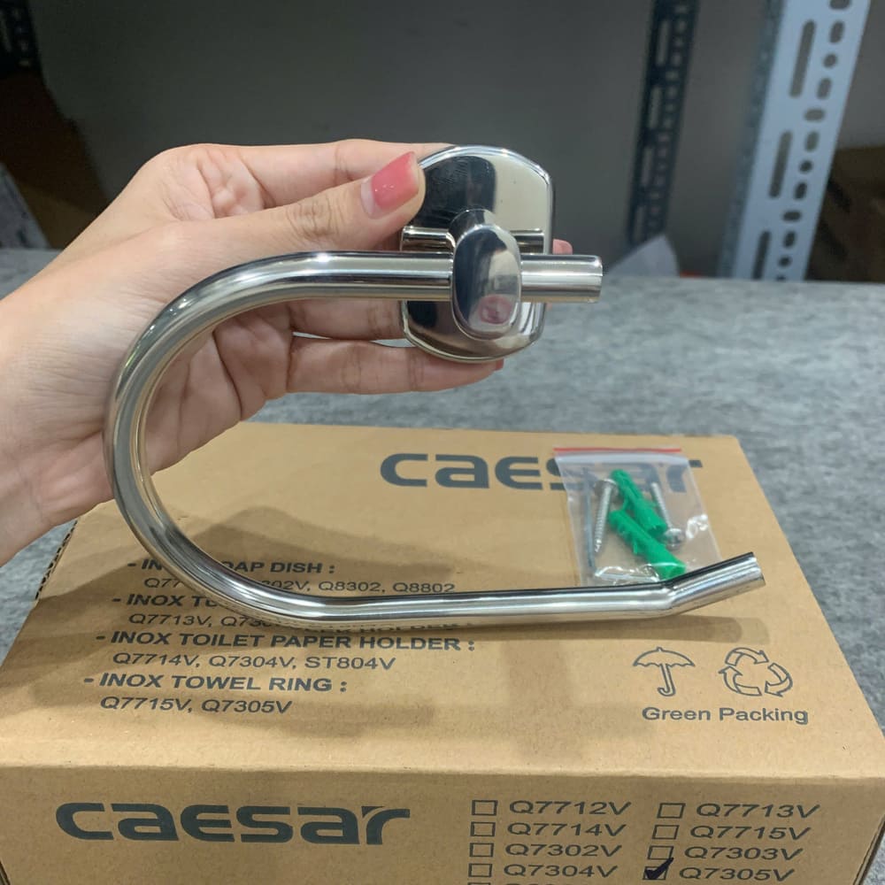 Vòng treo khăn Caesar Q7305V