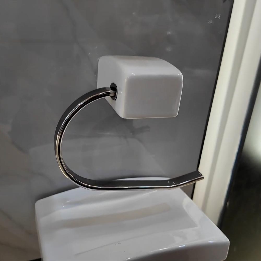 Vòng treo khăn Caesar Q995