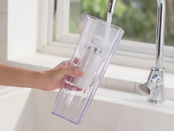 Bình lọc nước cầm tay 0.9 lít/1.35 lít Mitsubishi Cleansui EJ101