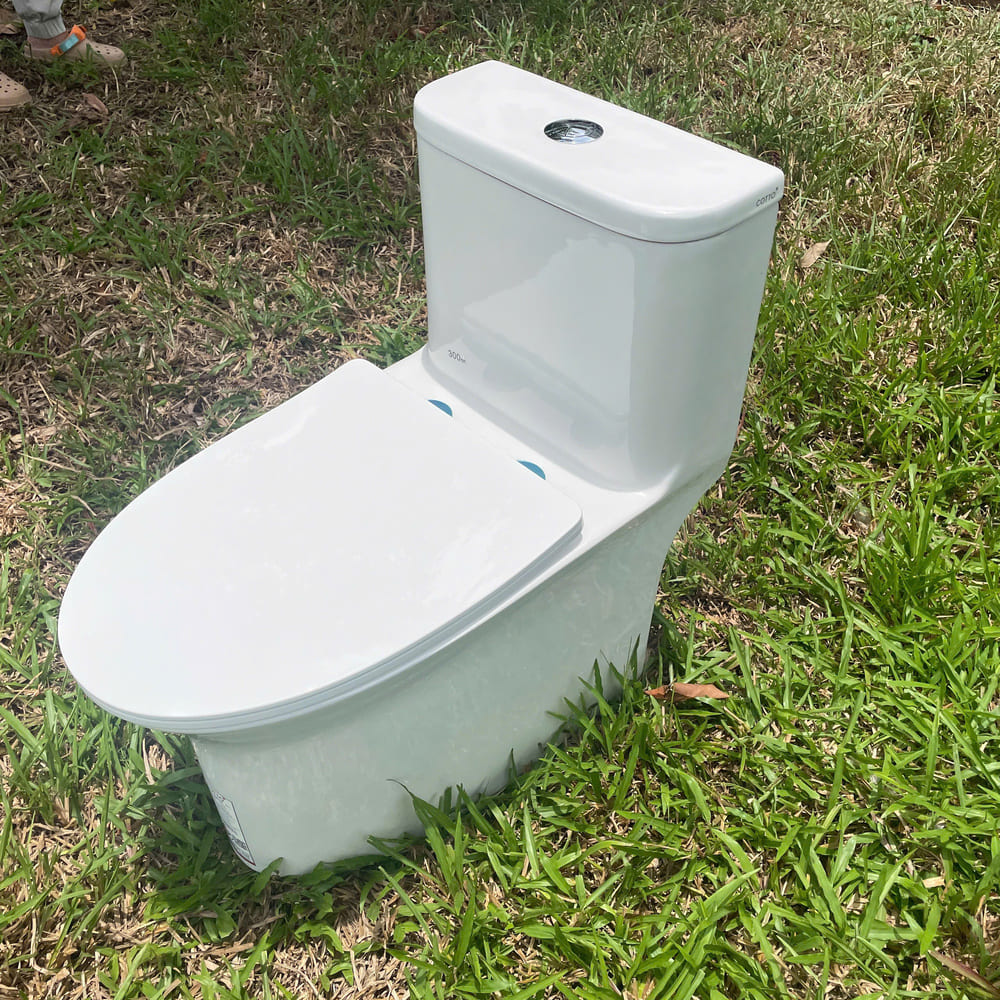 Bồn cầu 1 khối COTTO C11006HOS nắp êm dòng Pair