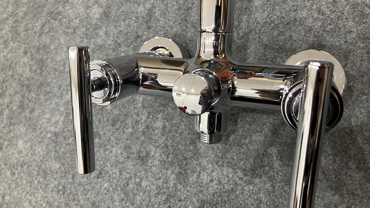 Củ sen tắm COTTO CT252C20 nóng lạnh Cross