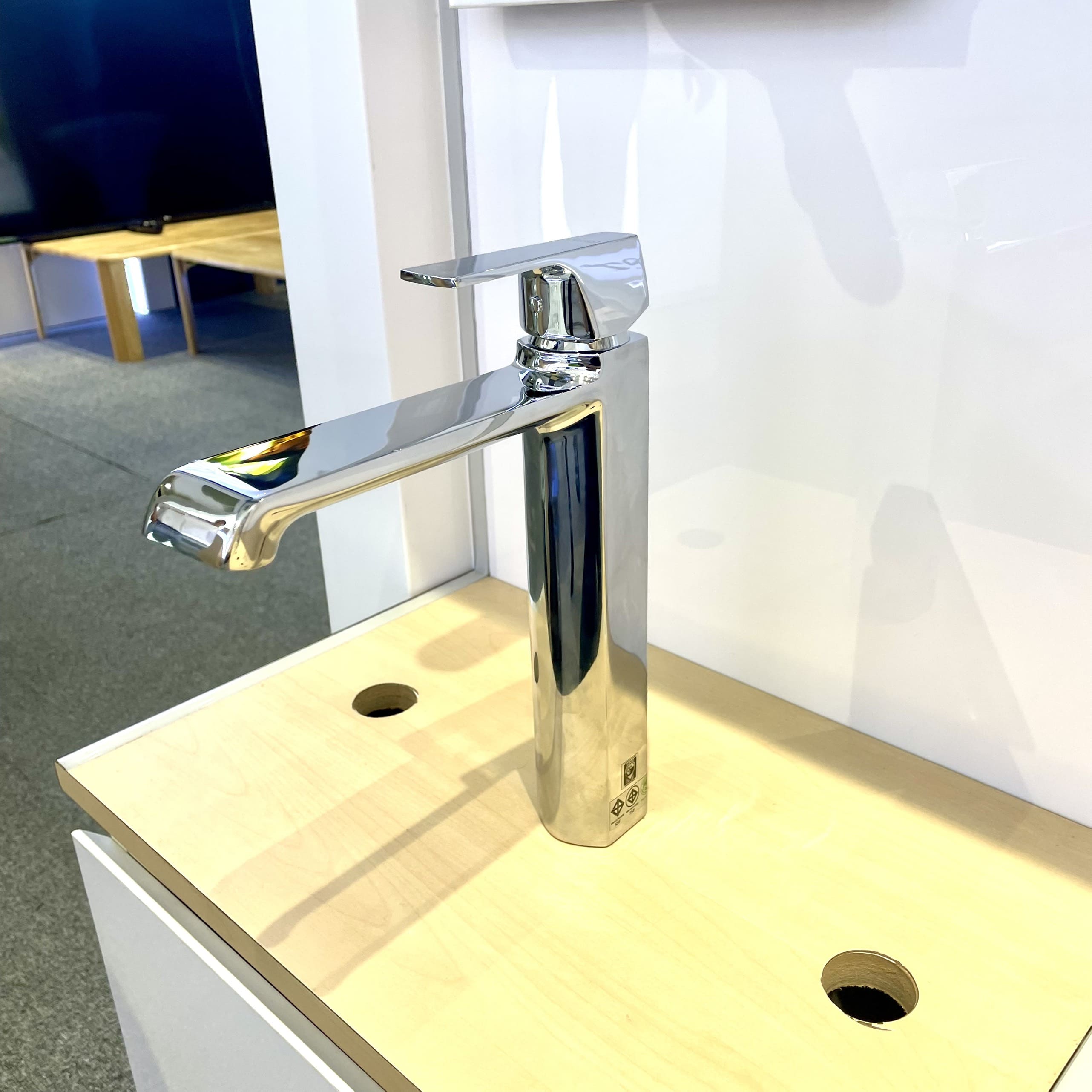 Vòi chậu lavabo COTTO CT1182AY lạnh thân cao Cubic