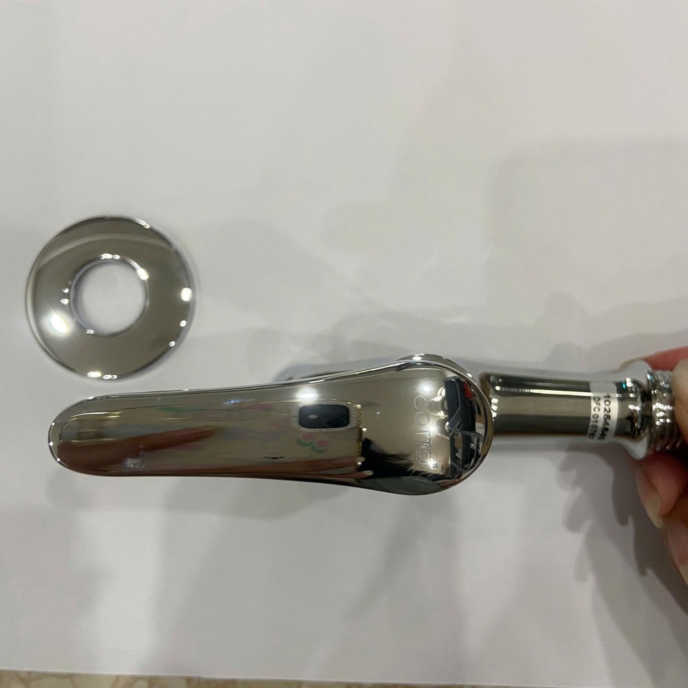 Vòi lạnh gắn tường COTTO CT1252(HM) Candle