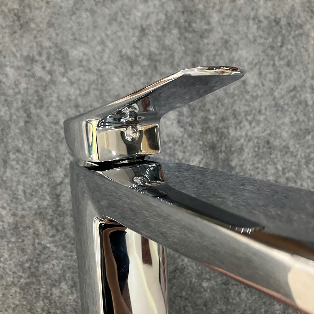 Vòi chậu lavabo COTTO CT2322AY nóng lạnh Essentia