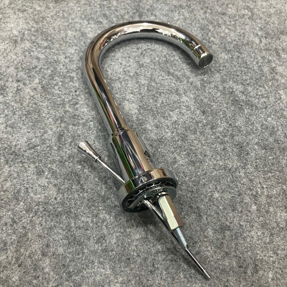 Vòi lavabo nóng lạnh COTTO 3 lỗ CT238C16