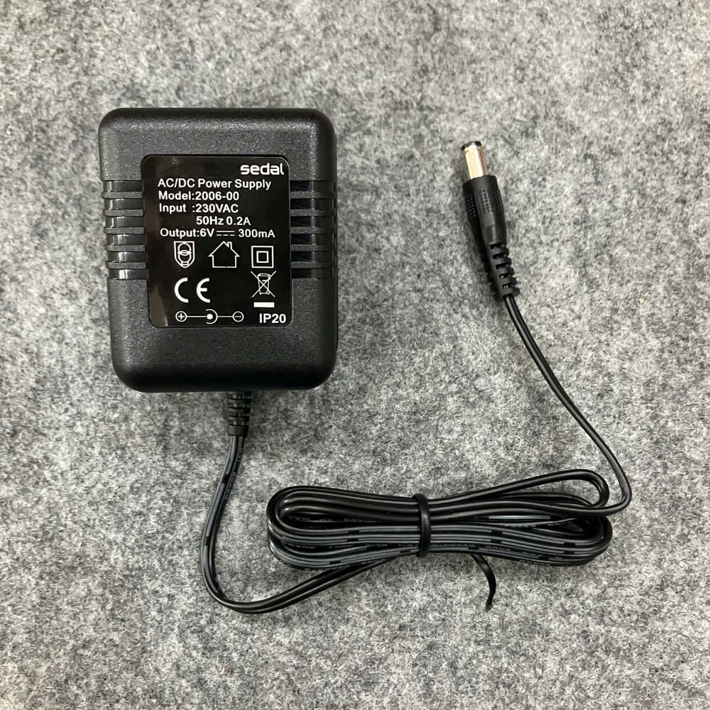 Vòi chậu lavabo COTTO CT4918AC cảm ứng lạnh (dùng điện)