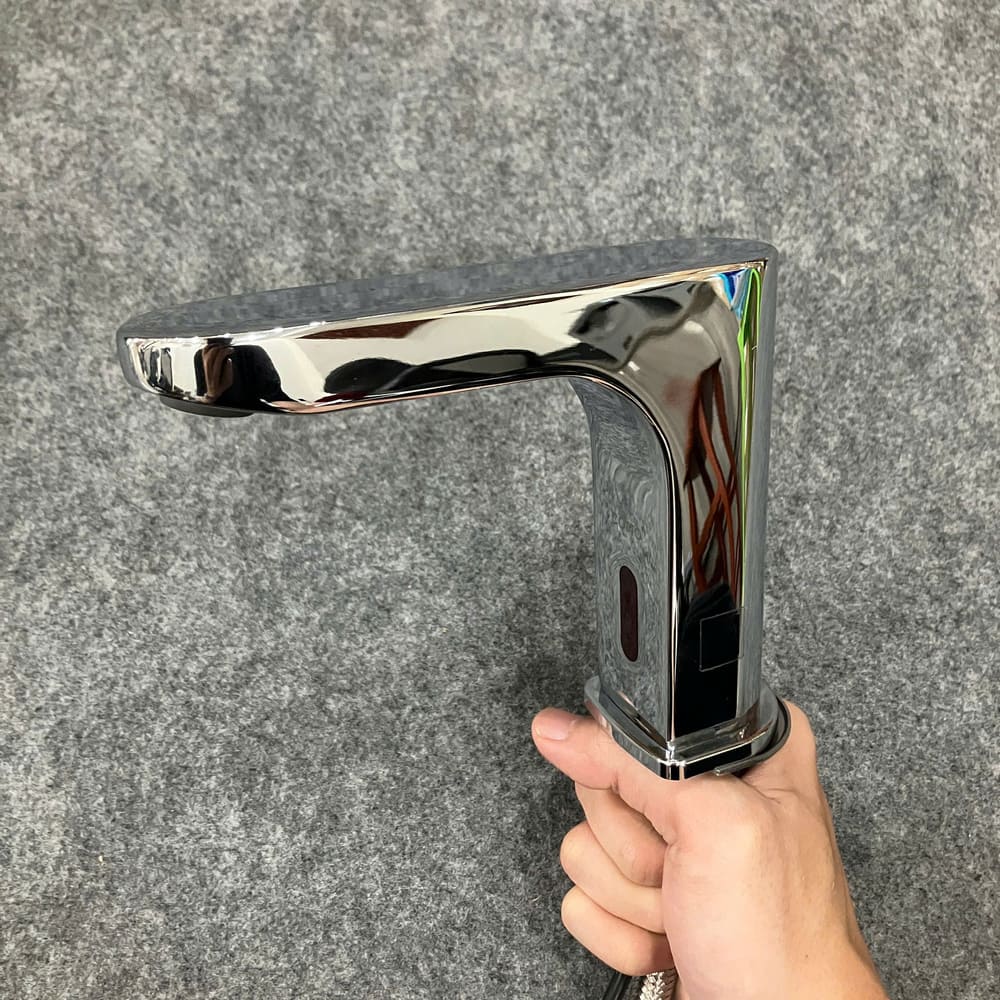 Vòi chậu lavabo COTTO CT4918AC cảm ứng lạnh (dùng điện)