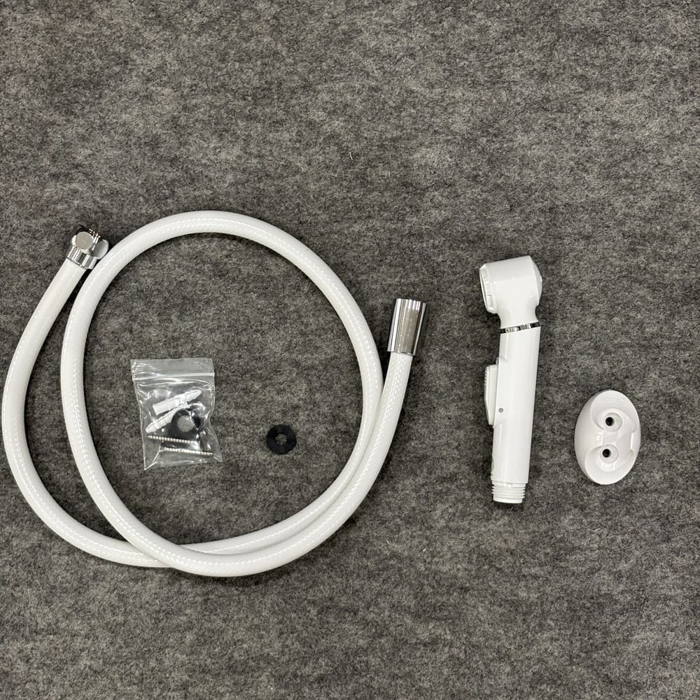 Vòi xịt vệ sinh COTTO CT666N#WH(HM)