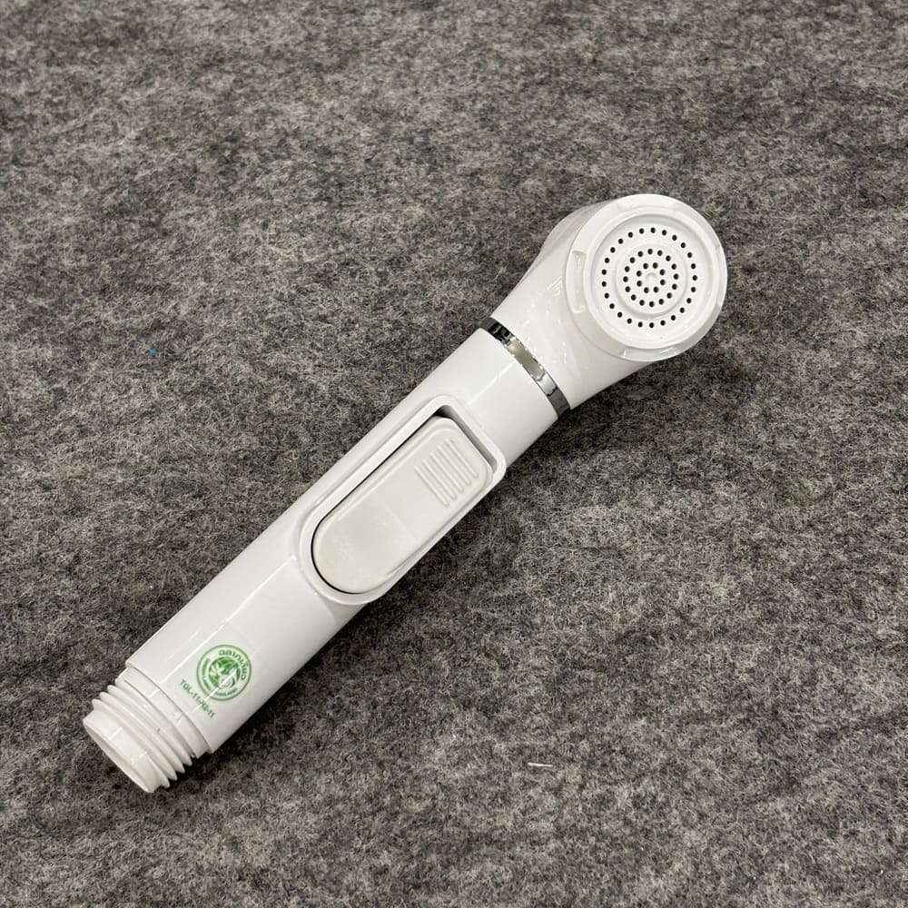 Vòi xịt vệ sinh COTTO CT666N#WH(HM)