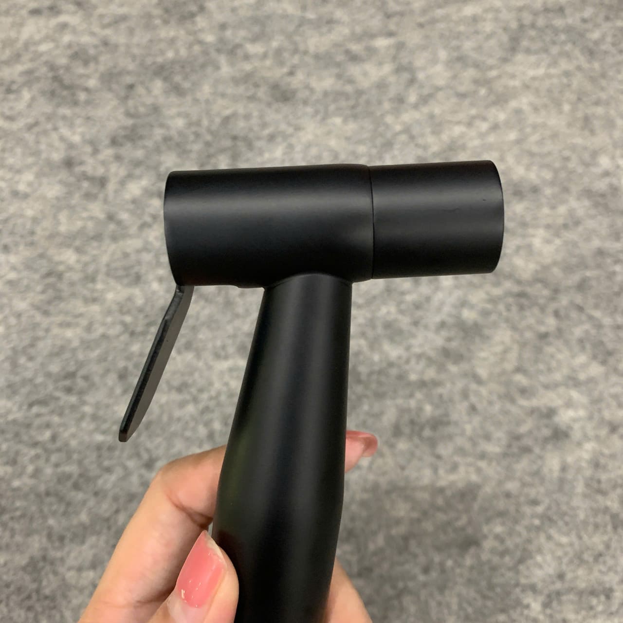 Vòi xịt vệ sinh COTTO CT9902#BL(HM)